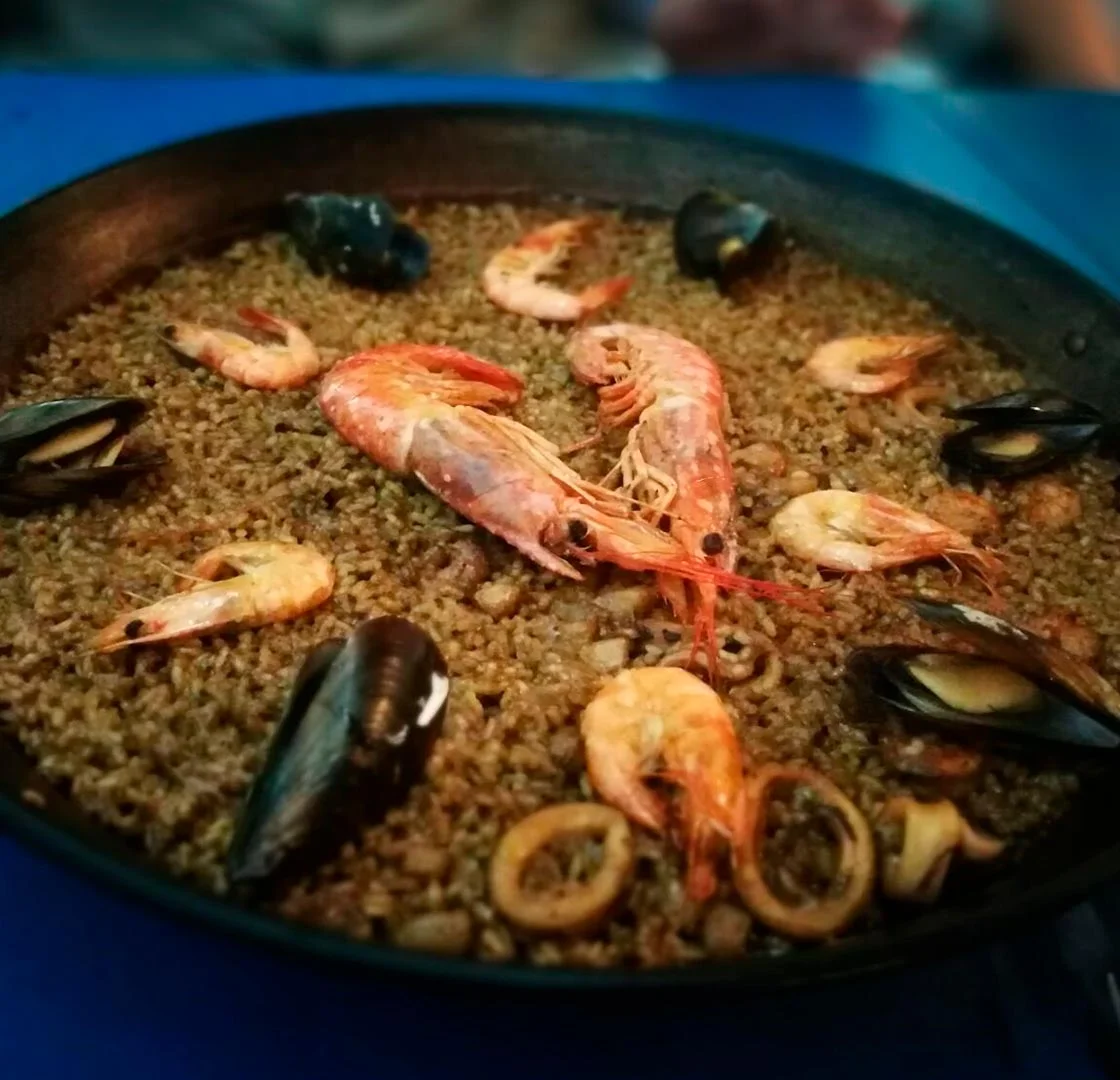 Arroz con gambas y mejillones
